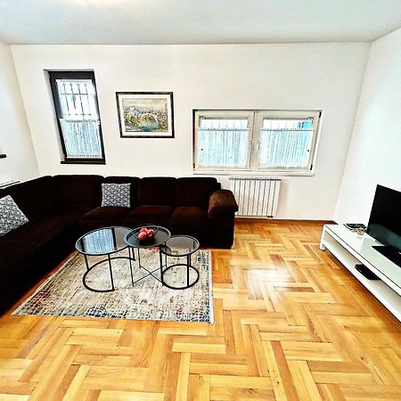 Luxapart Basca Old City Centar Free Parking SJJ Esterno foto