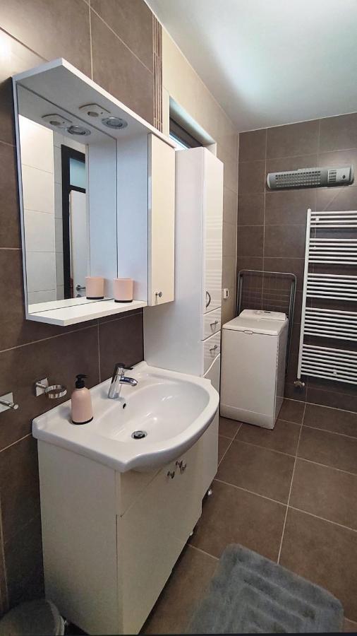 Luxapart Basca Old City Centar Free Parking SJJ Esterno foto
